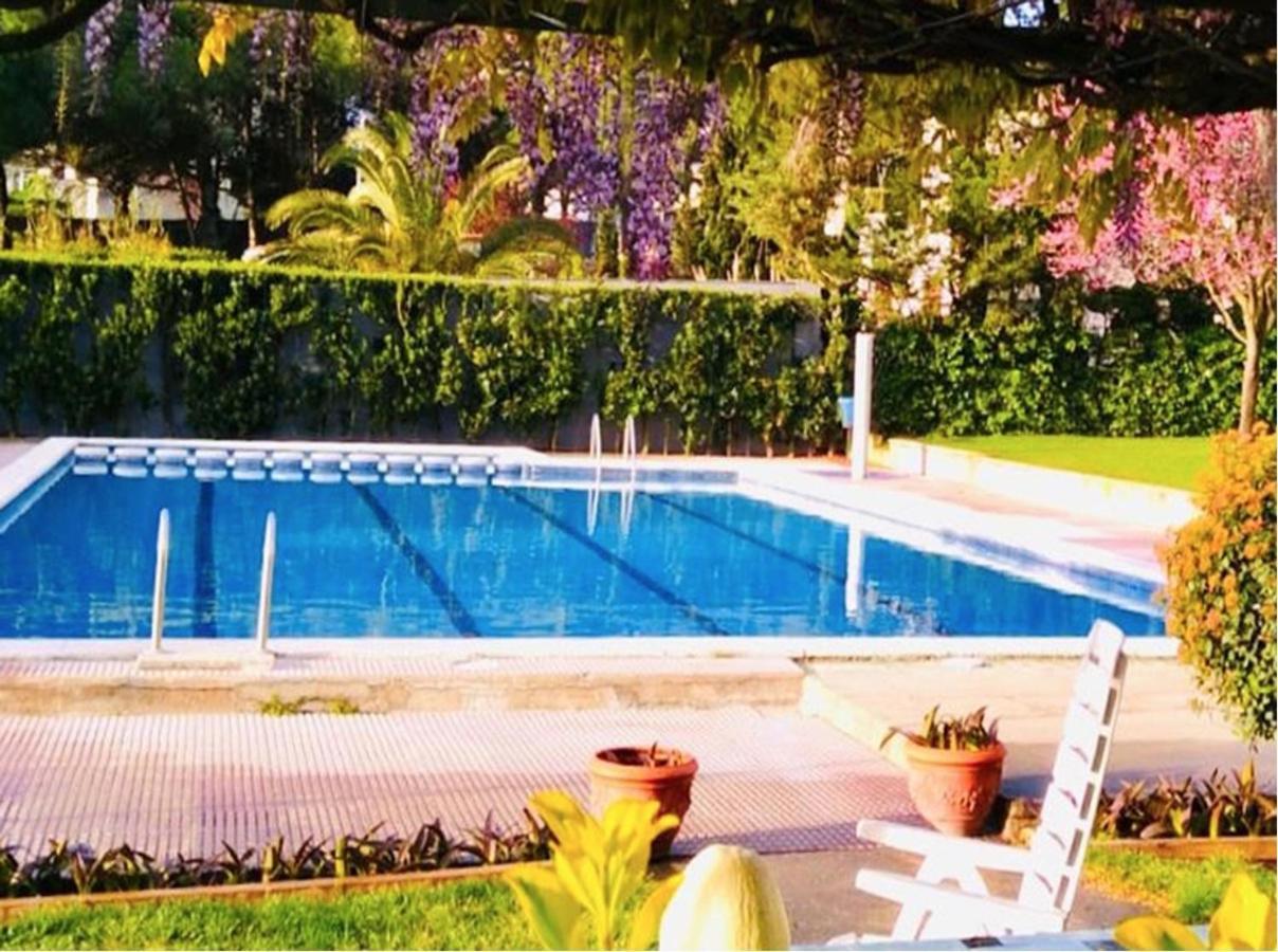 Apartamentos Stil Mar Anna - L'Escala Stil Mar Esterno foto