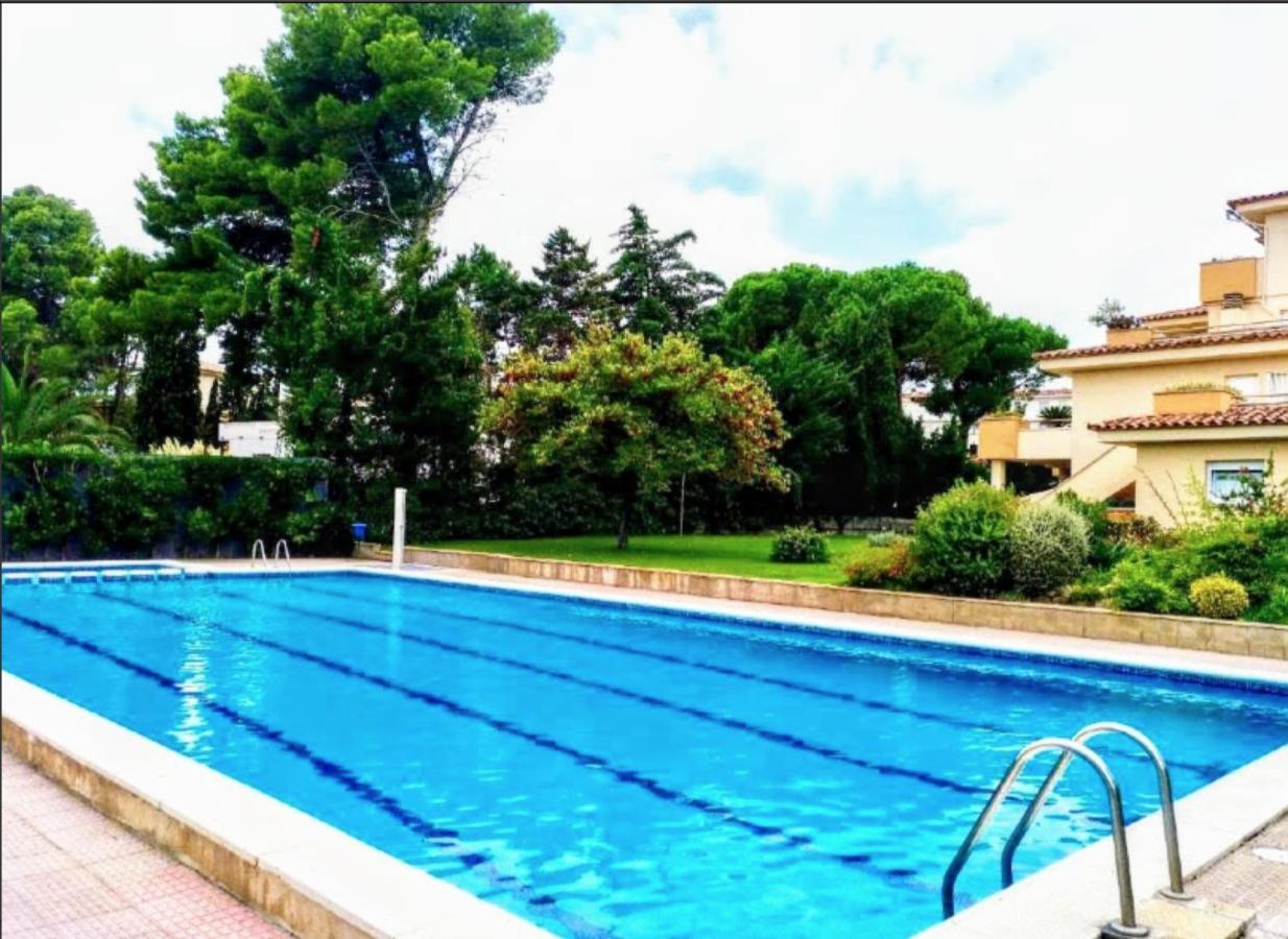 Apartamentos Stil Mar Anna - L'Escala Stil Mar Esterno foto