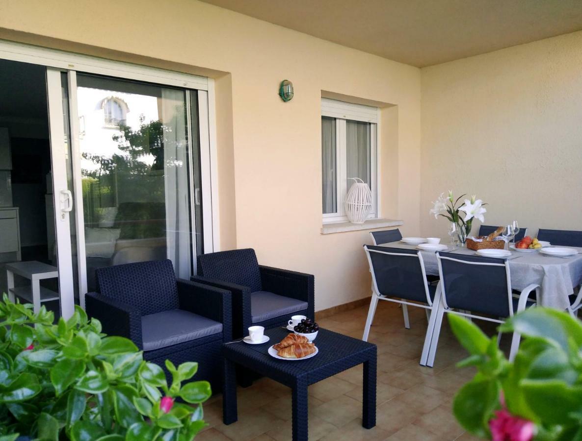 Apartamentos Stil Mar Anna - L'Escala Stil Mar Esterno foto
