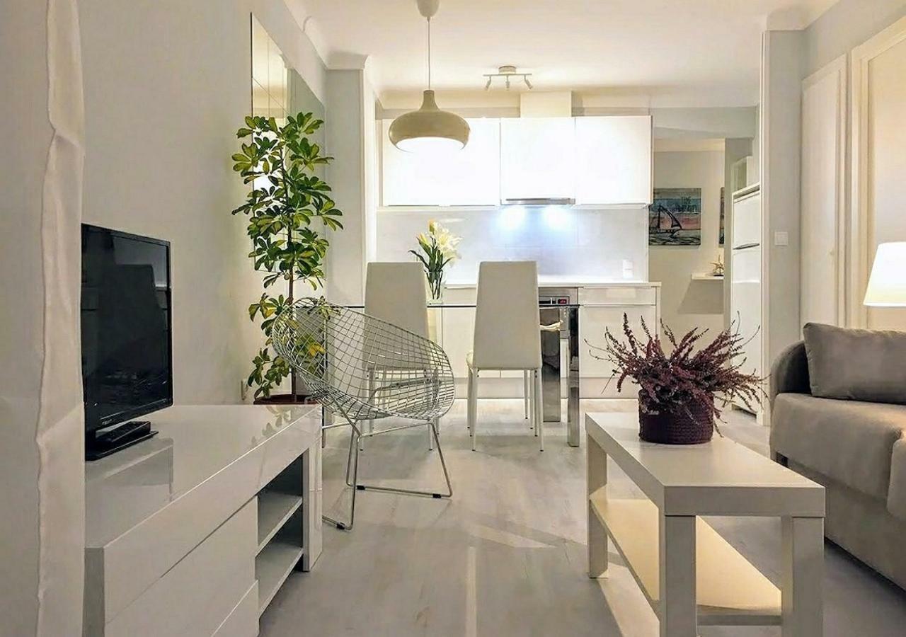 Apartamentos Stil Mar Anna - L'Escala Stil Mar Esterno foto
