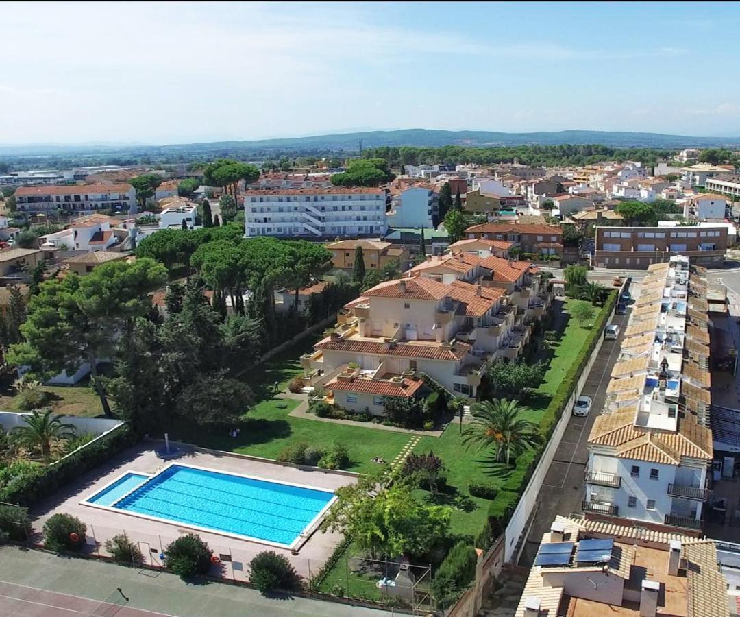 Apartamentos Stil Mar Anna - L'Escala Stil Mar Esterno foto